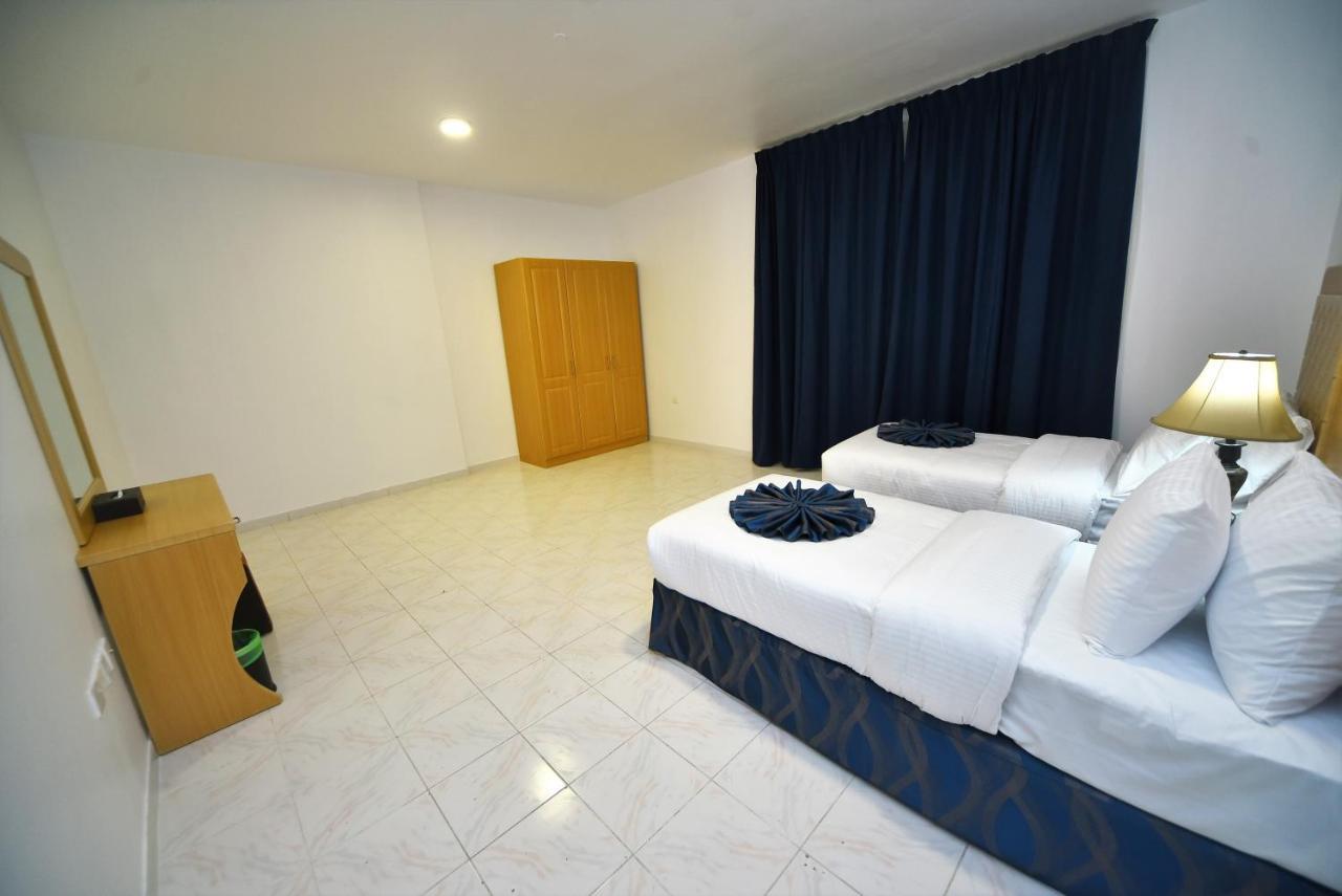Alain Hotel Apartments Ajman Bagian luar foto