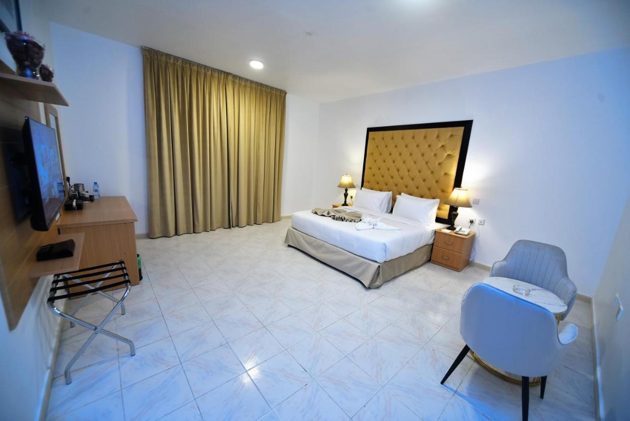 Alain Hotel Apartments Ajman Bagian luar foto