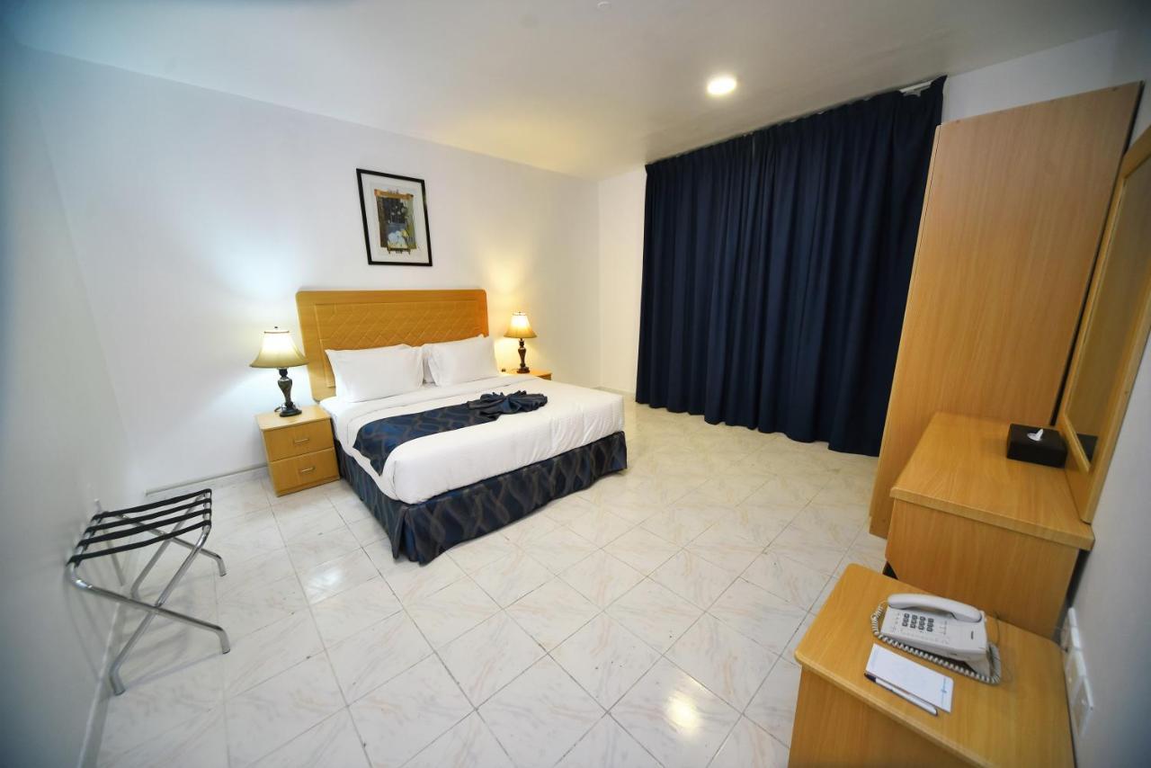 Alain Hotel Apartments Ajman Bagian luar foto