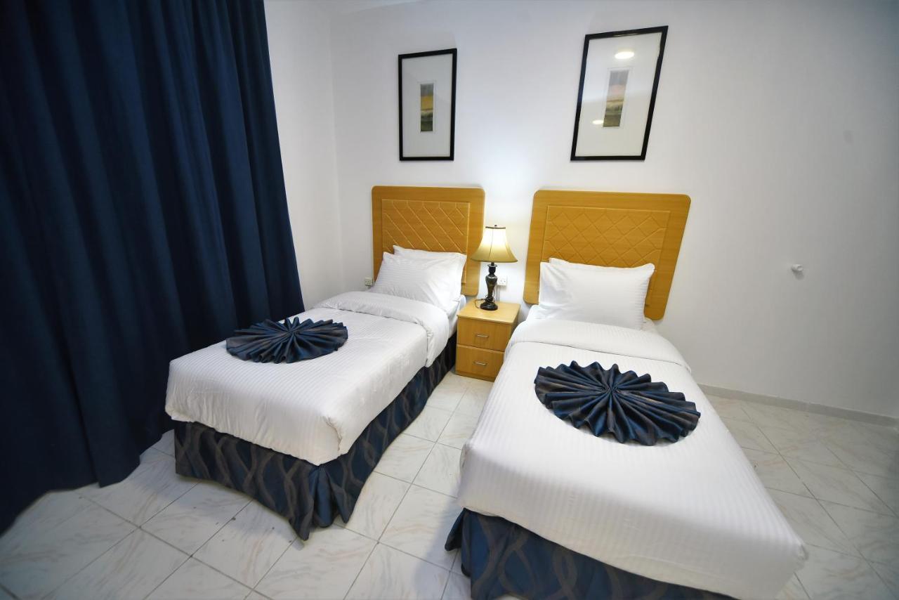 Alain Hotel Apartments Ajman Bagian luar foto